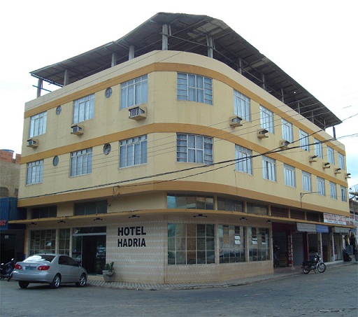 O Hotel Hádria, fundado em 09 de Março de 1977, teve o seu nome originado em razão do Navio Ádria, que trouxe imigrantes italianos para o Brasil. Dentre eles estava Rosa Calloni com apenas 9 anos de idade, que estabeleceu-se com sua família na região de N